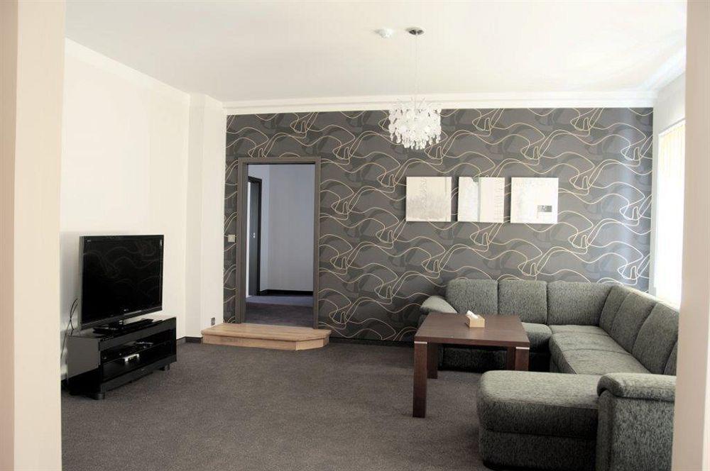 Apartmany Becherplatz Karlovy Vary Dış mekan fotoğraf