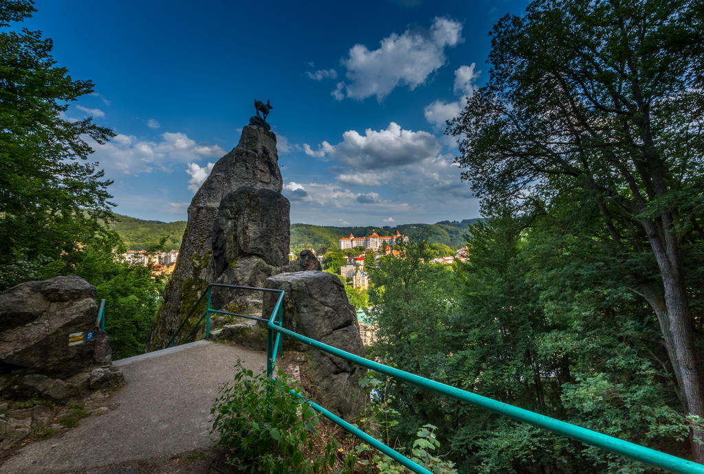 Apartmany Becherplatz Karlovy Vary Dış mekan fotoğraf
