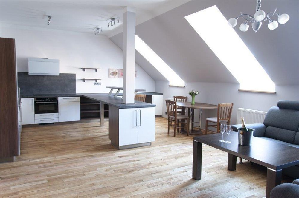 Apartmany Becherplatz Karlovy Vary Dış mekan fotoğraf